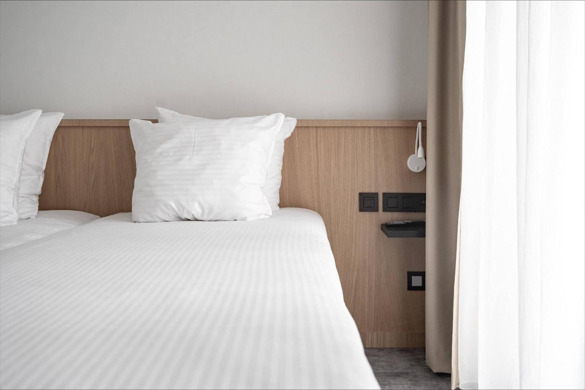Superior Twin Room City View