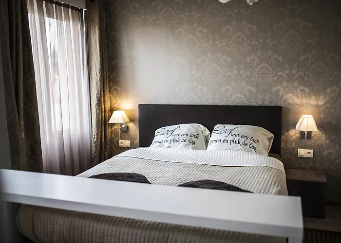 B&B: B&B A Dream City Spa & Massages